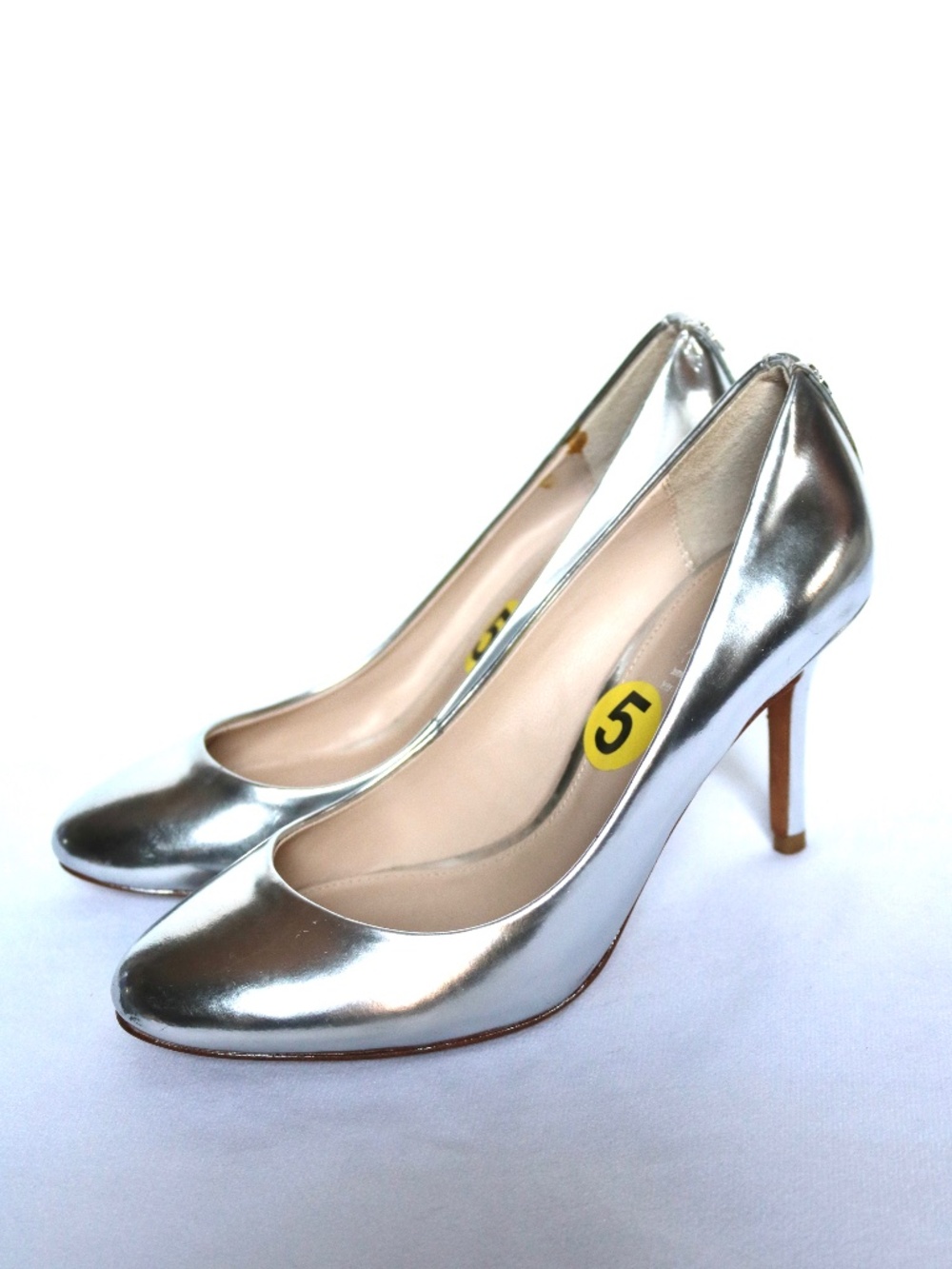 COACH Nala Metallic Silver Leather 3.5" Heels Pumps Women's Size 5 All Leather